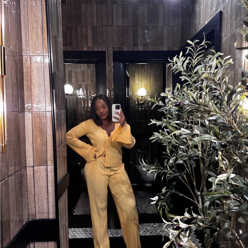Yellow Women's set